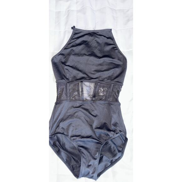 DANZ IN MOTION BLACK LEOTARD ADULT MEDIUM AM - Picture 1 of 4
